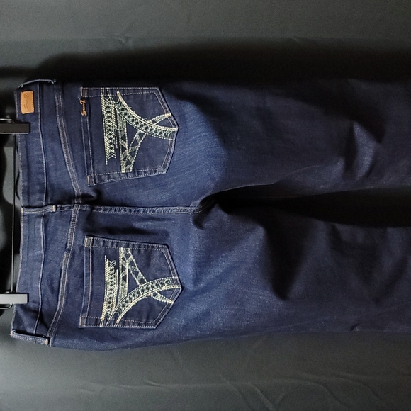Seven7 Mid Rise Boot Cut Jean - Picture 3 of 11